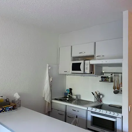 Apartment Climatise 2/3 Pers, Balcon, A 50m De La Et 200m Du Centre-ville De Saint-raphael - Fr-1-466a-49 *